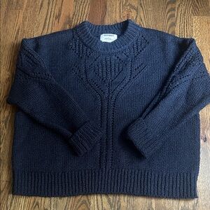 Old Navy women's Sweater in navy